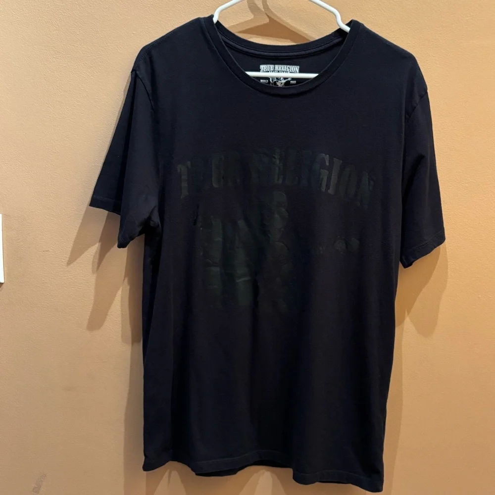 True Religion Short sleeve t-shirt featuring a tonal Buddha Logo graphic Size M